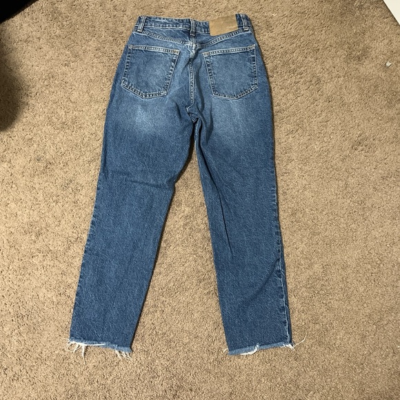 H&M Jeans - Picture 2 of 2